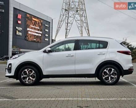 Киа Sportage 2021 в Киеве на Automoto.ua Белый Киа Sportage, объемом двигателя 1.59 л и пробегом 71 тыс. км за 19400 $, фото 5 на Automoto.ua