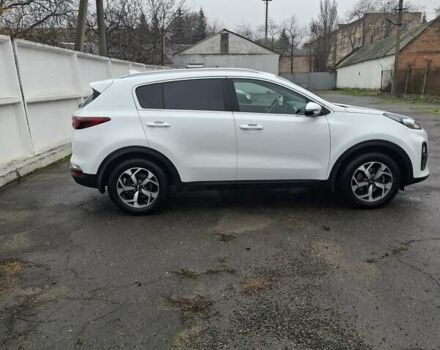 Белый Киа Sportage, объемом двигателя 1.59 л и пробегом 63 тыс. км за 19300 $, фото 2 на Automoto.ua