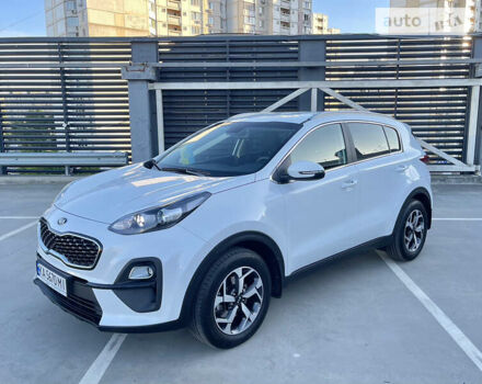 Білий Кіа Sportage, об'ємом двигуна 1.59 л та пробігом 30 тис. км за 21900 $, фото 31 на Automoto.ua