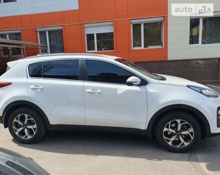 Белый Киа Sportage, объемом двигателя 1.59 л и пробегом 37 тыс. км за 20900 $, фото 4 на Automoto.ua