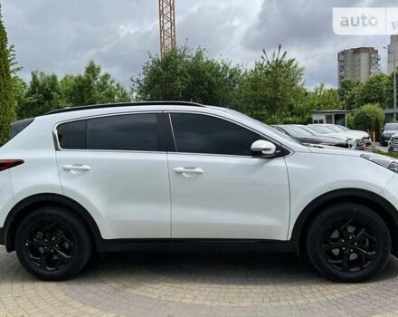 Белый Киа Sportage, объемом двигателя 1.59 л и пробегом 51 тыс. км за 23900 $, фото 7 на Automoto.ua