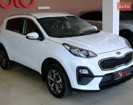 Белый Киа Sportage, объемом двигателя 1.6 л и пробегом 50 тыс. км за 17500 $, фото 6 на Automoto.ua