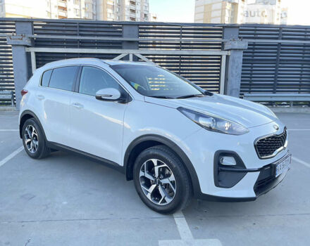 Білий Кіа Sportage, об'ємом двигуна 1.59 л та пробігом 30 тис. км за 21900 $, фото 6 на Automoto.ua