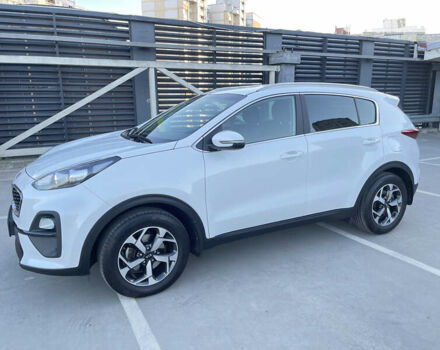 Білий Кіа Sportage, об'ємом двигуна 1.59 л та пробігом 30 тис. км за 21900 $, фото 28 на Automoto.ua