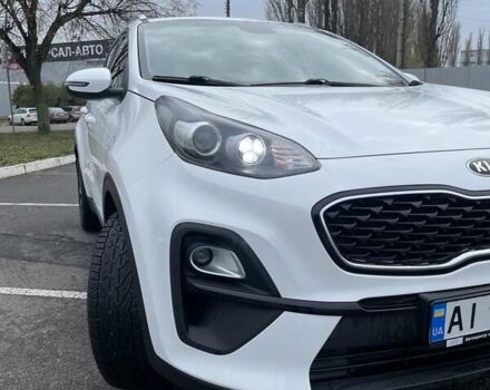 Білий Кіа Sportage, об'ємом двигуна 1.59 л та пробігом 115 тис. км за 16500 $, фото 8 на Automoto.ua
