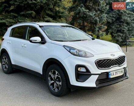 Киа Sportage 2021 в Киеве на Automoto.ua Белый Киа Sportage, объемом двигателя 1.59 л и пробегом 106 тыс. км за 18500 $, фото 1 на Automoto.ua