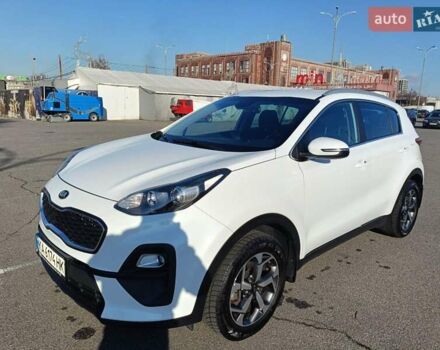 Білий Кіа Sportage, об'ємом двигуна 1.59 л та пробігом 115 тис. км за 16950 $, фото 34 на Automoto.ua