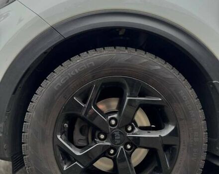 Білий Кіа Sportage, об'ємом двигуна 2 л та пробігом 103 тис. км за 23500 $, фото 9 на Automoto.ua