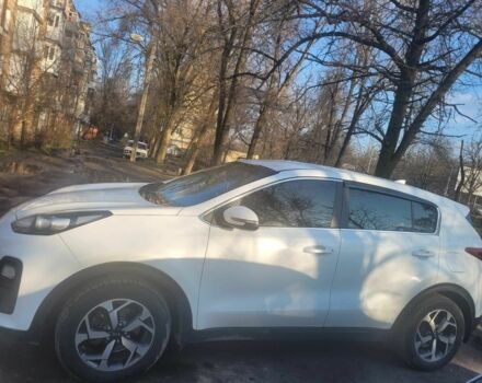 Білий Кіа Sportage, об'ємом двигуна 0 л та пробігом 200 тис. км за 17400 $, фото 2 на Automoto.ua