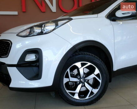 Белый Киа Sportage, объемом двигателя 1.6 л и пробегом 50 тыс. км за 17500 $, фото 15 на Automoto.ua