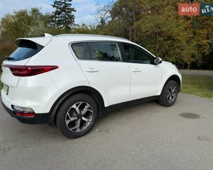 Киа Sportage 2021 в Киеве на Automoto.ua Белый Киа Sportage, объемом двигателя 1.59 л и пробегом 106 тыс. км за 18500 $, фото 16 на Automoto.ua