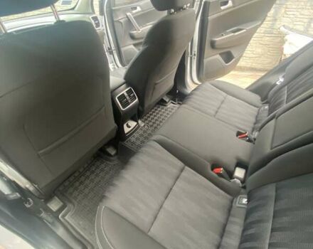 Белый Киа Sportage, объемом двигателя 1.59 л и пробегом 12 тыс. км за 22500 $, фото 34 на Automoto.ua