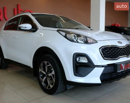 Белый Киа Sportage, объемом двигателя 1.6 л и пробегом 50 тыс. км за 17500 $, фото 5 на Automoto.ua