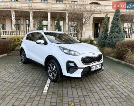 Белый Киа Sportage, объемом двигателя 1.6 л и пробегом 35 тыс. км за 20300 $, фото 9 на Automoto.ua