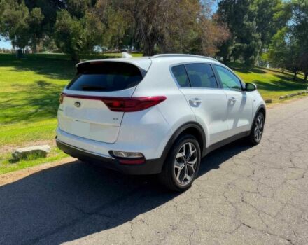 Белый Киа Sportage, объемом двигателя 2.4 л и пробегом 10 тыс. км за 14700 $, фото 3 на Automoto.ua