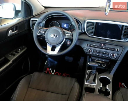 Белый Киа Sportage, объемом двигателя 1.6 л и пробегом 50 тыс. км за 17500 $, фото 41 на Automoto.ua