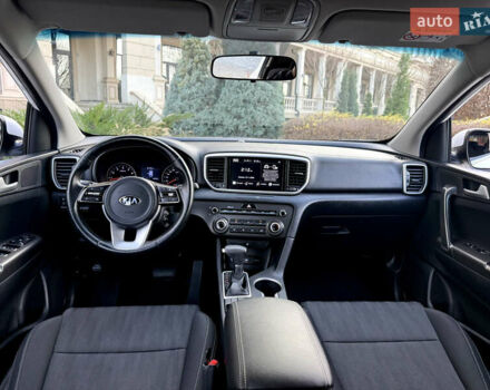 Белый Киа Sportage, объемом двигателя 1.6 л и пробегом 35 тыс. км за 20300 $, фото 21 на Automoto.ua