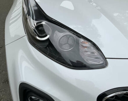 Киа Sportage 2021 в Киеве на Automoto.ua Белый Киа Sportage, объемом двигателя 1.59 л и пробегом 45 тыс. км за 19500 $, фото 3 на Automoto.ua