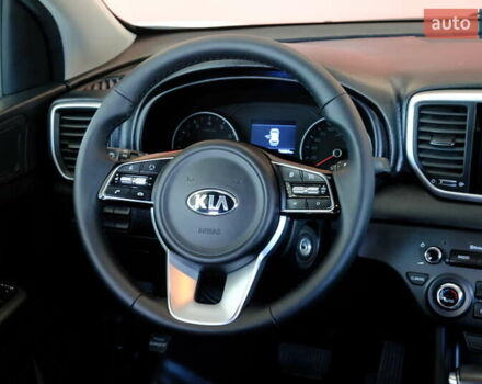 Белый Киа Sportage, объемом двигателя 1.6 л и пробегом 50 тыс. км за 17500 $, фото 43 на Automoto.ua