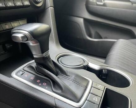 Білий Кіа Sportage, об'ємом двигуна 1.59 л та пробігом 115 тис. км за 16500 $, фото 21 на Automoto.ua