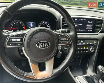 Белый Киа Sportage, объемом двигателя 1.59 л и пробегом 33 тыс. км за 19400 $, фото 28 на Automoto.ua