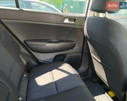 Белый Киа Sportage, объемом двигателя 1.59 л и пробегом 25 тыс. км за 21500 $, фото 28 на Automoto.ua
