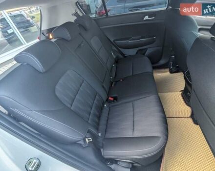 Белый Киа Sportage, объемом двигателя 1.59 л и пробегом 11 тыс. км за 22000 $, фото 16 на Automoto.ua