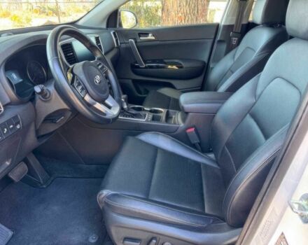 Белый Киа Sportage, объемом двигателя 2.4 л и пробегом 10 тыс. км за 14700 $, фото 7 на Automoto.ua