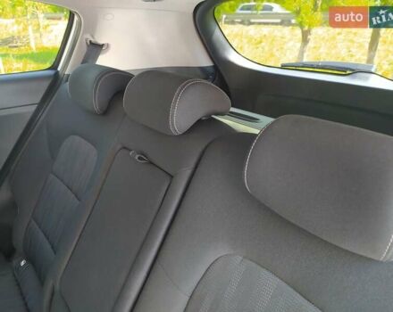 Белый Киа Sportage, объемом двигателя 1.59 л и пробегом 25 тыс. км за 21500 $, фото 24 на Automoto.ua