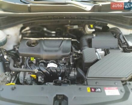Белый Киа Sportage, объемом двигателя 1.59 л и пробегом 25 тыс. км за 21500 $, фото 34 на Automoto.ua
