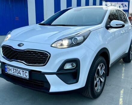 Білий Кіа Sportage, об'ємом двигуна 1.59 л та пробігом 10 тис. км за 19900 $, фото 17 на Automoto.ua