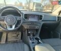 Білий Кіа Sportage, об'ємом двигуна 1.59 л та пробігом 115 тис. км за 16950 $, фото 19 на Automoto.ua