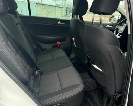Белый Киа Sportage, объемом двигателя 0 л и пробегом 55 тыс. км за 20300 $, фото 6 на Automoto.ua