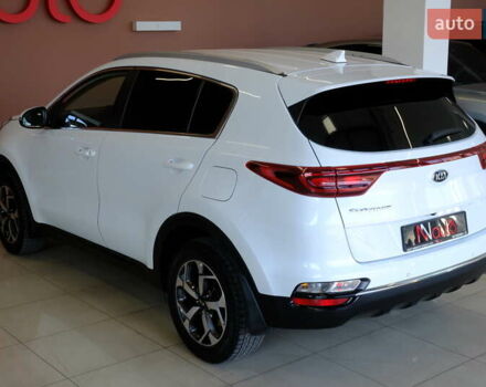 Белый Киа Sportage, объемом двигателя 1.6 л и пробегом 50 тыс. км за 17500 $, фото 22 на Automoto.ua