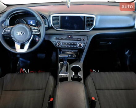 Белый Киа Sportage, объемом двигателя 1.6 л и пробегом 50 тыс. км за 17500 $, фото 40 на Automoto.ua