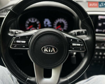 Белый Киа Sportage, объемом двигателя 1.59 л и пробегом 33 тыс. км за 19400 $, фото 2 на Automoto.ua