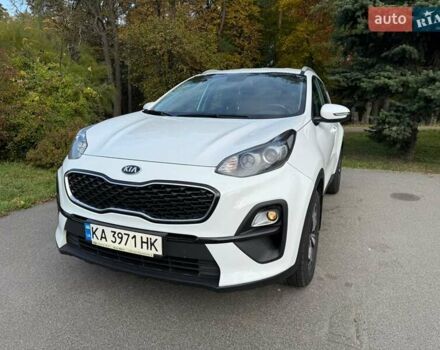 Киа Sportage 2021 в Киеве на Automoto.ua Белый Киа Sportage, объемом двигателя 1.59 л и пробегом 106 тыс. км за 18500 $, фото 13 на Automoto.ua