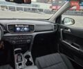 Киа Sportage 2021 в Киеве на Automoto.ua Белый Киа Sportage, объемом двигателя 1.59 л и пробегом 71 тыс. км за 19400 $, фото 12 на Automoto.ua