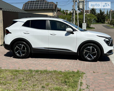 Белый Киа Sportage, объемом двигателя 2 л и пробегом 33 тыс. км за 24999 $, фото 3 на Automoto.ua