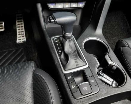 Білий Кіа Sportage, об'ємом двигуна 2 л та пробігом 54 тис. км за 20000 $, фото 9 на Automoto.ua