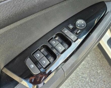 Белый Киа Sportage, объемом двигателя 2 л и пробегом 38 тыс. км за 18000 $, фото 12 на Automoto.ua