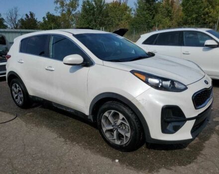 Белый Киа Sportage, объемом двигателя 2.4 л и пробегом 61 тыс. км за 4600 $, фото 2 на Automoto.ua