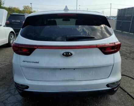 Белый Киа Sportage, объемом двигателя 2.4 л и пробегом 61 тыс. км за 4600 $, фото 4 на Automoto.ua