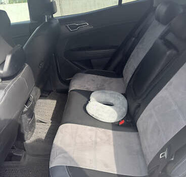 Білий Кіа Sportage, об'ємом двигуна 1.6 л та пробігом 47 тис. км за 30000 $, фото 9 на Automoto.ua