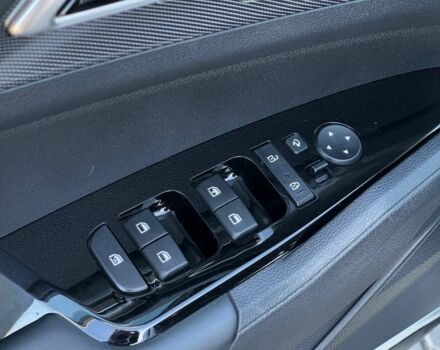 Белый Киа Sportage, объемом двигателя 2 л и пробегом 32 тыс. км за 27500 $, фото 8 на Automoto.ua