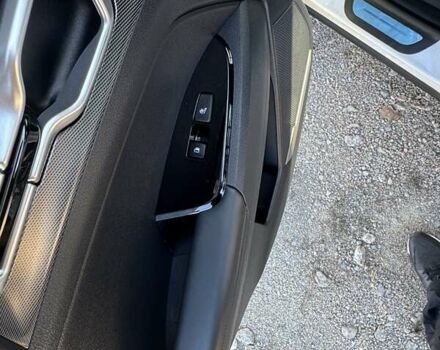 Белый Киа Sportage, объемом двигателя 2 л и пробегом 14 тыс. км за 27500 $, фото 13 на Automoto.ua