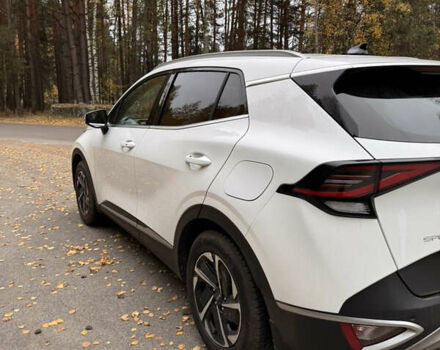 Кіа Sportage 2023 у Києві на Automoto.ua Білий Кіа Sportage, об'ємом двигуна 1.6 л та пробігом 71 тис. км за 27800 $, фото 11 на Automoto.ua