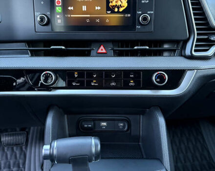 Киа Sportage 2023 в Виннице на Automoto.ua Белый Киа Sportage, объемом двигателя 2 л и пробегом 13 тыс. км за 27500 $, фото 5 на Automoto.ua