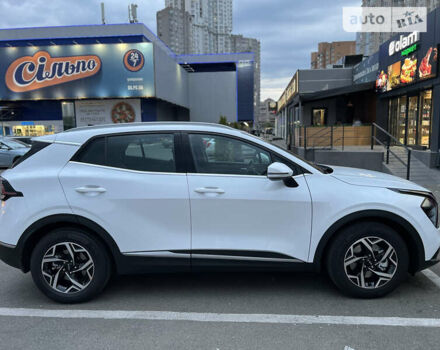 Белый Киа Sportage, объемом двигателя 2 л и пробегом 3 тыс. км за 24000 $, фото 57 на Automoto.ua