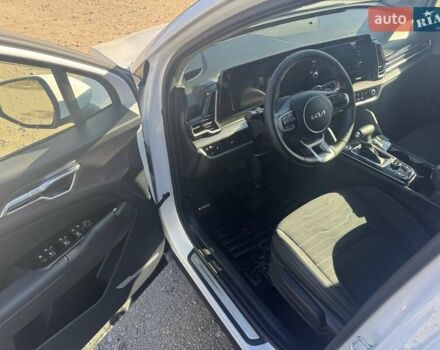 Белый Киа Sportage, объемом двигателя 2 л и пробегом 14 тыс. км за 27500 $, фото 17 на Automoto.ua